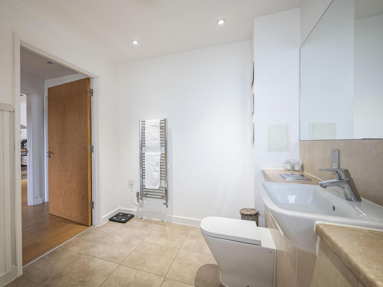 Appartement Near Tower Bridge And Tube Pass The Keys Londres