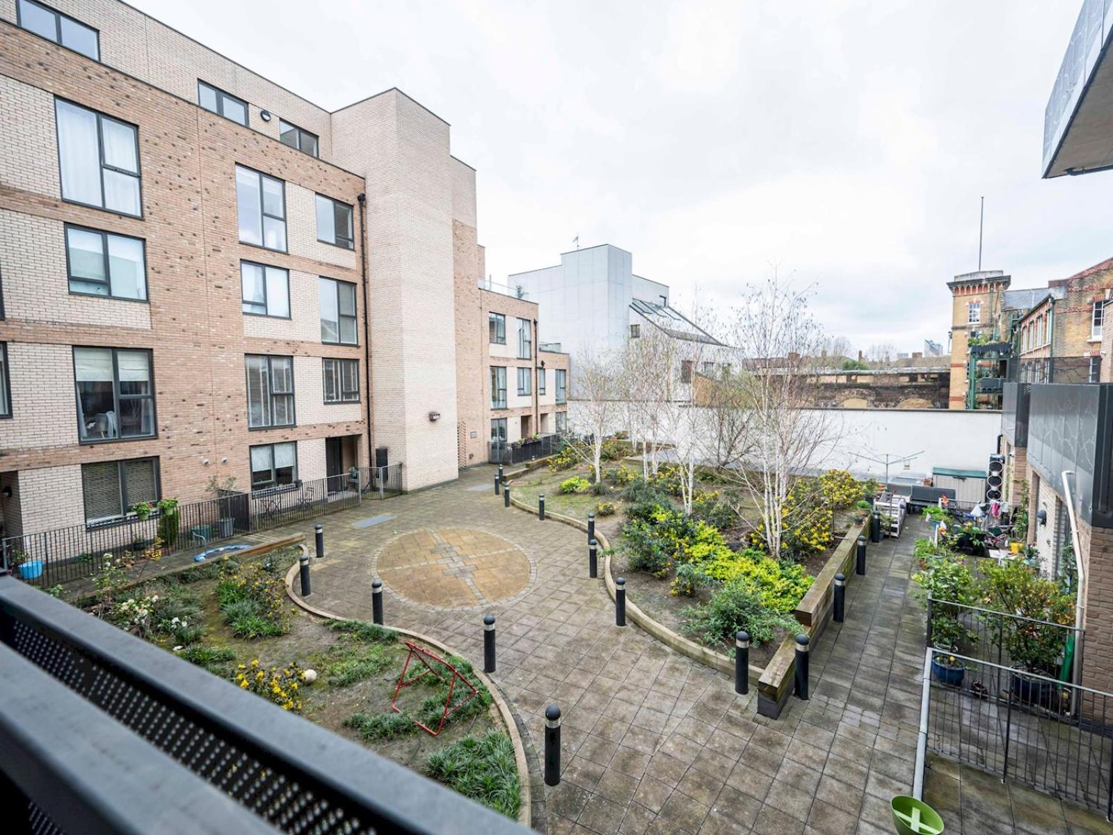 Near Tower Bridge And Tube Pass The Keys Appartement